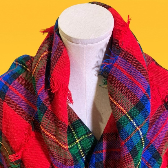 Large Red Plaid / Tartan Scarf BY CASHMILON (Japan) - Picture 5 of 7